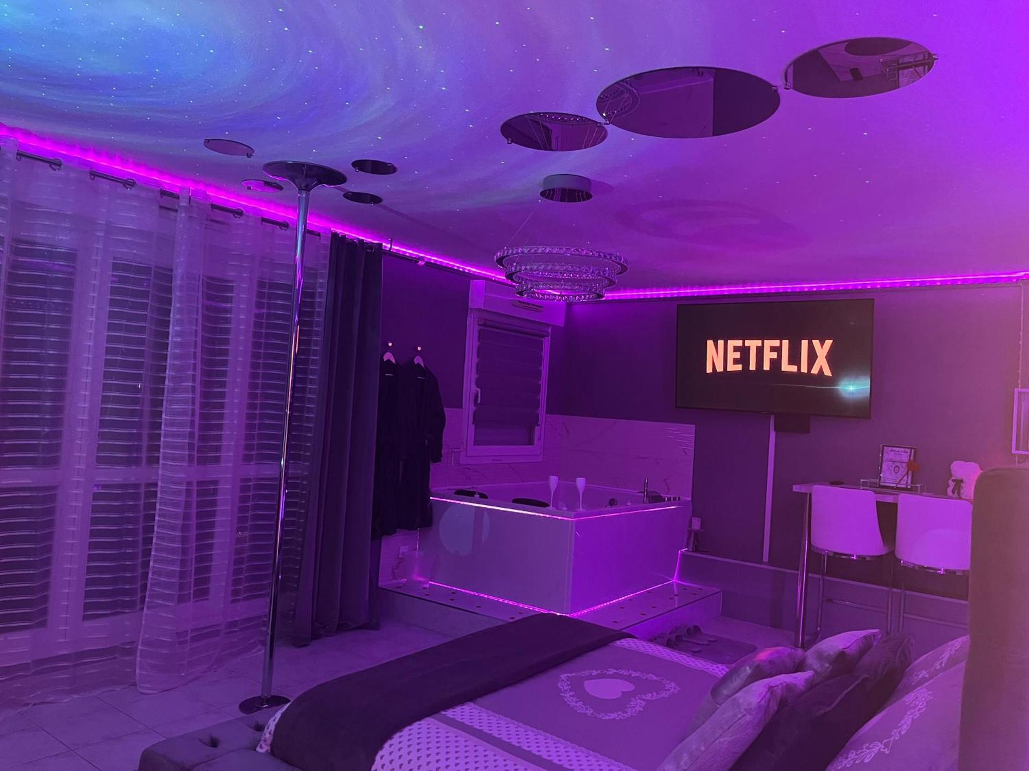 « Le Boudoir D'Elodie » Le Spa Romantique Saint-Léonard Exteriör bild